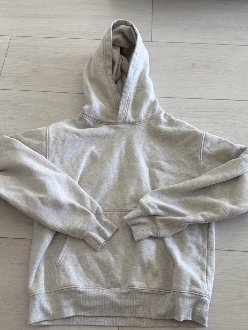 Aritzia womens Heather Light Gray Pullover Hoodie